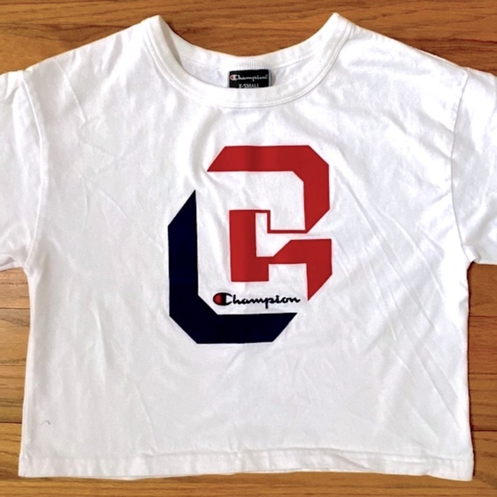 CHAMPION Life Heritage Crop Tee Embroidered logo Women’s XS EUC!